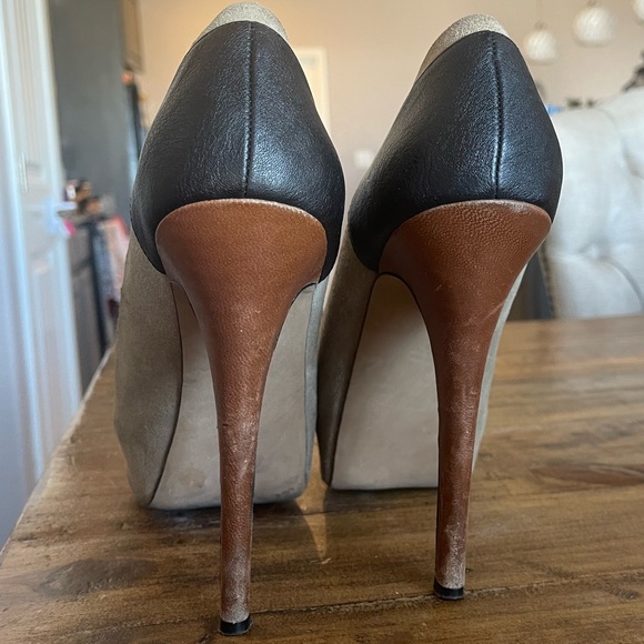 Jessica Simpson Pleasance Tan Combo Heels GUC - Picture 7 of 7